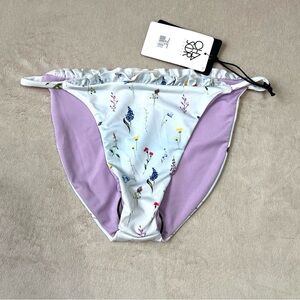 Chaser Floral Bikini Bottoms. Women’s Size Medium. NWT